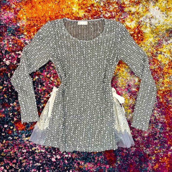 ALTAR’D STATE || Loose Knit Lace Sweater w/ Side Ties - SZ Small *NWOT* - Picture 9 of 9